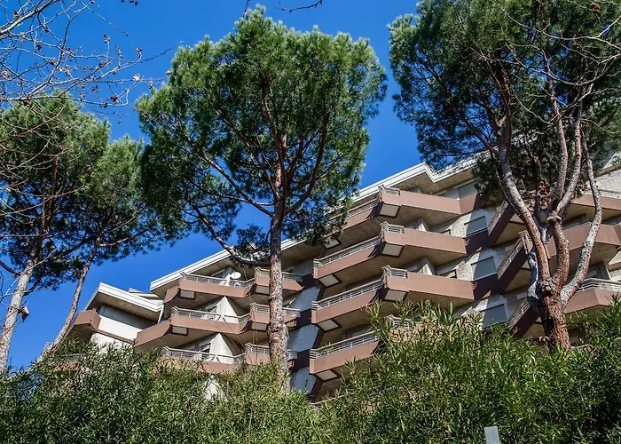 Parco Salario Апарт-отель